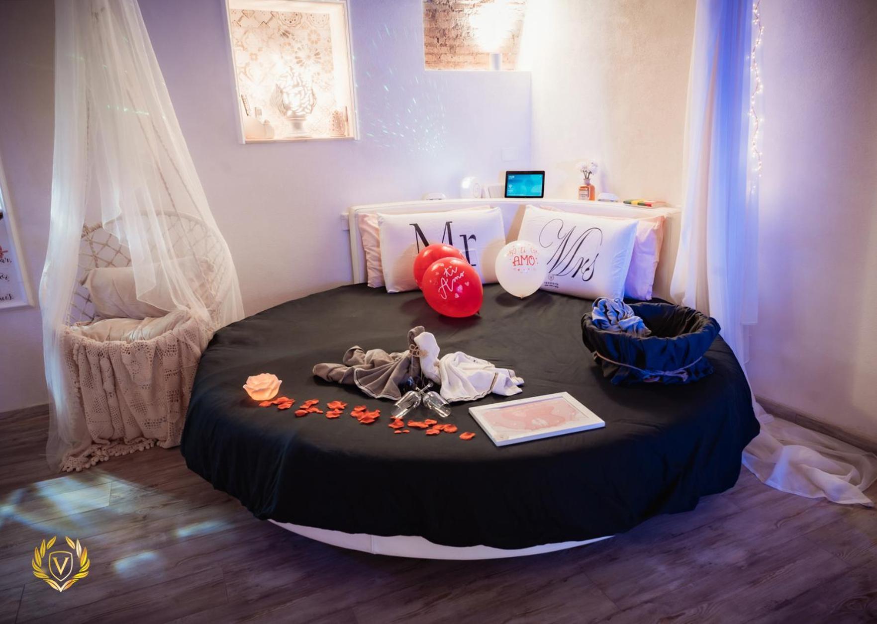 Venusuite Venosa - Luxury House, Spa & Relax - מראה חיצוני תמונה